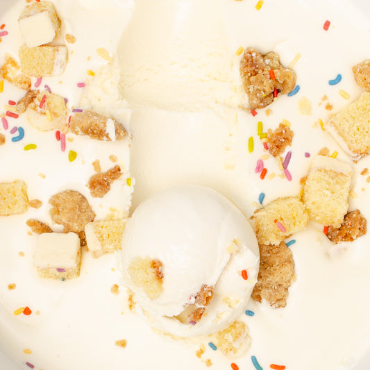Cookie Cake Crumble | May Seasonal Flavor